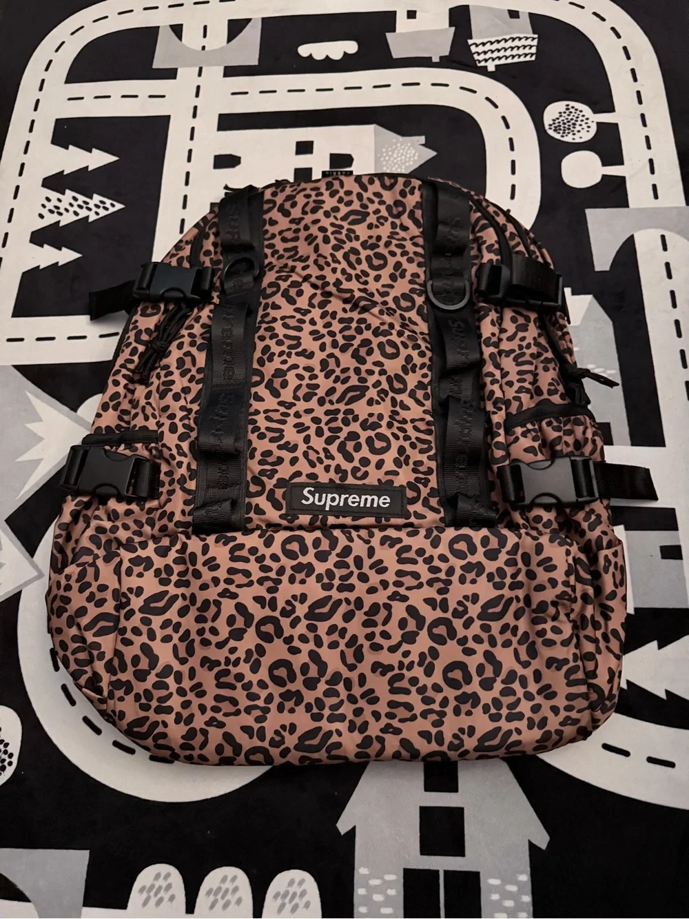 Supreme Men's Leopard Print Backpack - Brown/Black